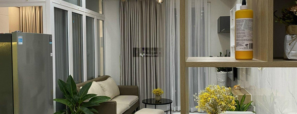 Căn hộ có tổng 2 PN, bán chung cư vị trí tốt đặt nằm ngay Tân Phú, Hồ Chí Minh, tổng quan căn hộ gồm 2 phòng ngủ, 2 WC nội thất đầy đủ-02