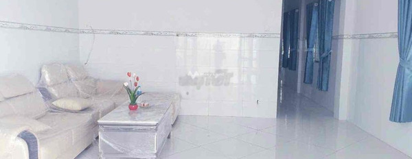 Diện tích 186m2 bán nhà ở nằm ở Phường 3, Vĩnh Long liên hệ chính chủ.-02