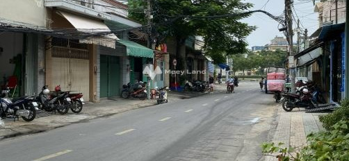 Diện tích chuẩn 75m2 bán nhà vị trí thuận lợi tọa lạc trên Mai Xuân Thưởng, Hồ Chí Minh nhà này gồm có 5 PN lộ thông ngang 12 m lh xem trực tiếp-03