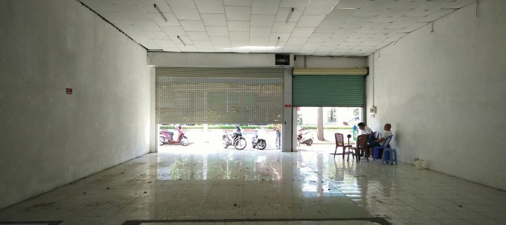 Cho thuê mặt bằng 500m2 đường Nguyễn Trường Tộ