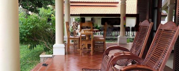 16 tỷ, bán liền kề tổng diện tích 500m2 vị trí tiện lợi Võ Nguyên Giáp, Phan Thiết, tổng quan ngôi nhà này có 4 PN, 4 WC giá hợp lý-03