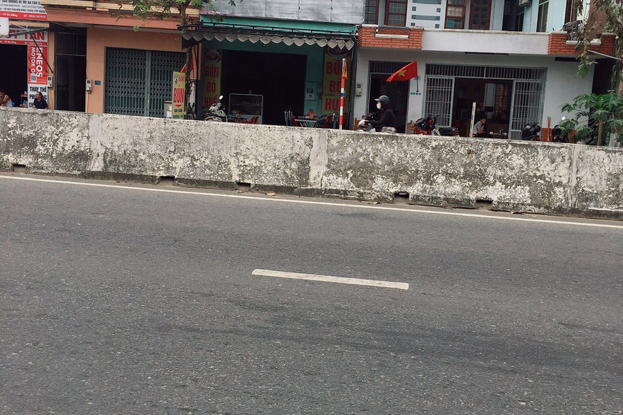 Bán nhà mặt tiền đường Hoàng Văn Thái, diện tích 144m2-01