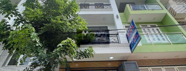 Vị trí đặt tọa lạc ngay Bình Tân, Hồ Chí Minh cho thuê nhà thuê ngay với giá cực êm chỉ 15 triệu/tháng, trong nhà này có tổng 6 PN, 3 WC-03