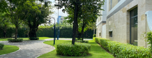 Căn biên 2 mặt tiền công viên, sở hữu sân rộng vị trí đẹp nội khu Verosa Park Khang Điền-02