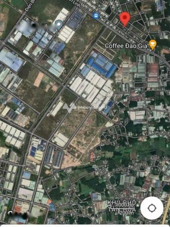 Bận kinh doanh cần bán mảnh đất, 100m2 giá bán thực tế chỉ 1.8 tỷ mặt tiền tọa lạc ngay ở Phú Tân, Thủ Dầu Một không tiếp trung gian