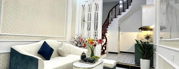 Nhà có 3 phòng ngủ bán nhà bán ngay với giá siêu ưu đãi 4.7 tỷ có diện tích rộng 32m2 trong Ba Đình, Hà Nội-03