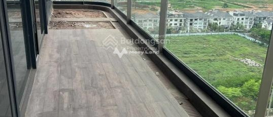 Khoảng 14 tỷ bán căn hộ có diện tích trung bình 175m2 vị trí đẹp ngay ở Phú Thượng, Hà Nội-03