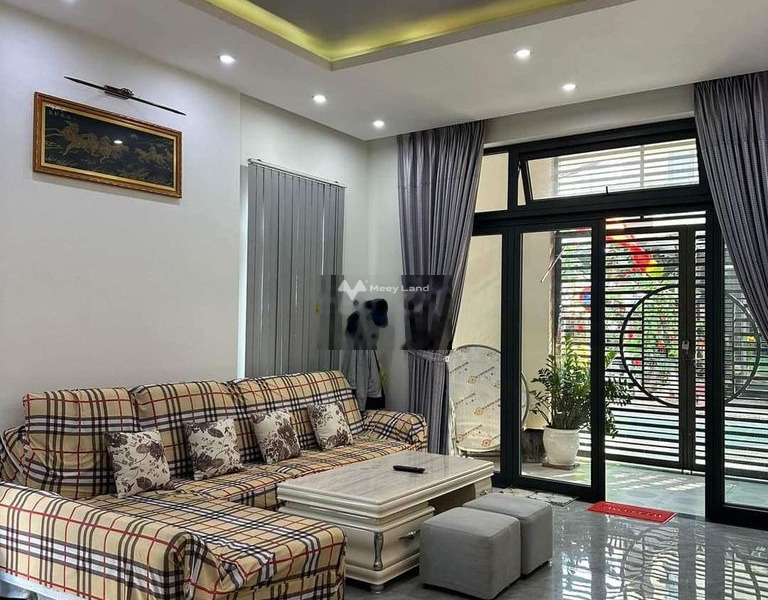 Cho thuê nhà vị trí đẹp nằm trên Đặng Đình Vân, Thanh Khê, giá thuê 12 triệu/tháng diện tích chuẩn 75m2, nhà có tổng 2 PN-01