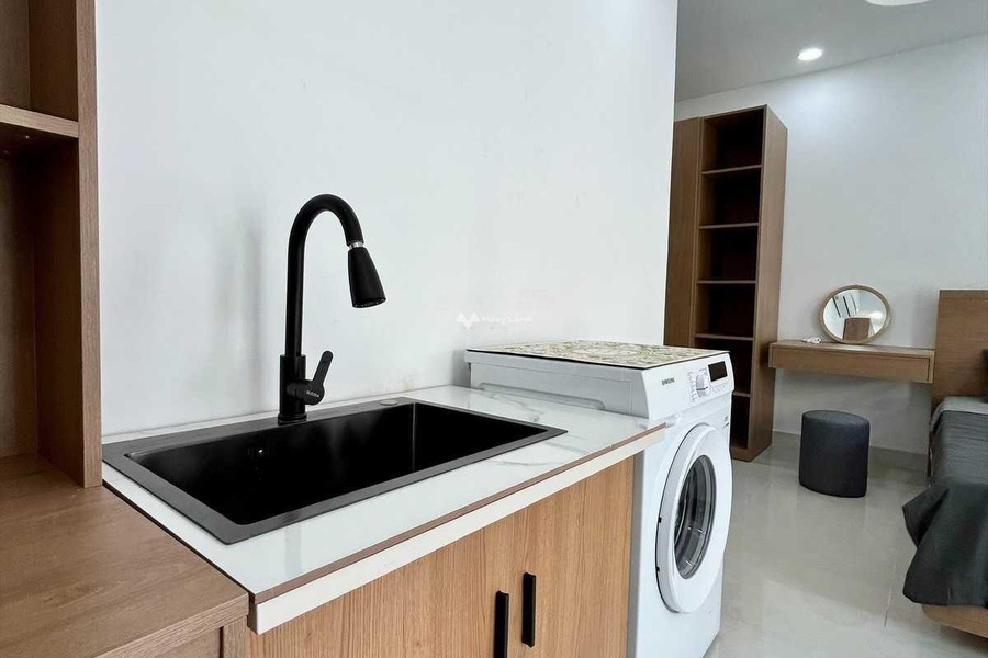 Giấy tờ đầy đủ, cho thuê căn hộ thuê ngay với giá tốt bất ngờ chỉ 8.5 triệu/tháng vị trí ở Nguyễn Thượng Hiền, Phường 6 có diện tích quy ước 35m2-01
