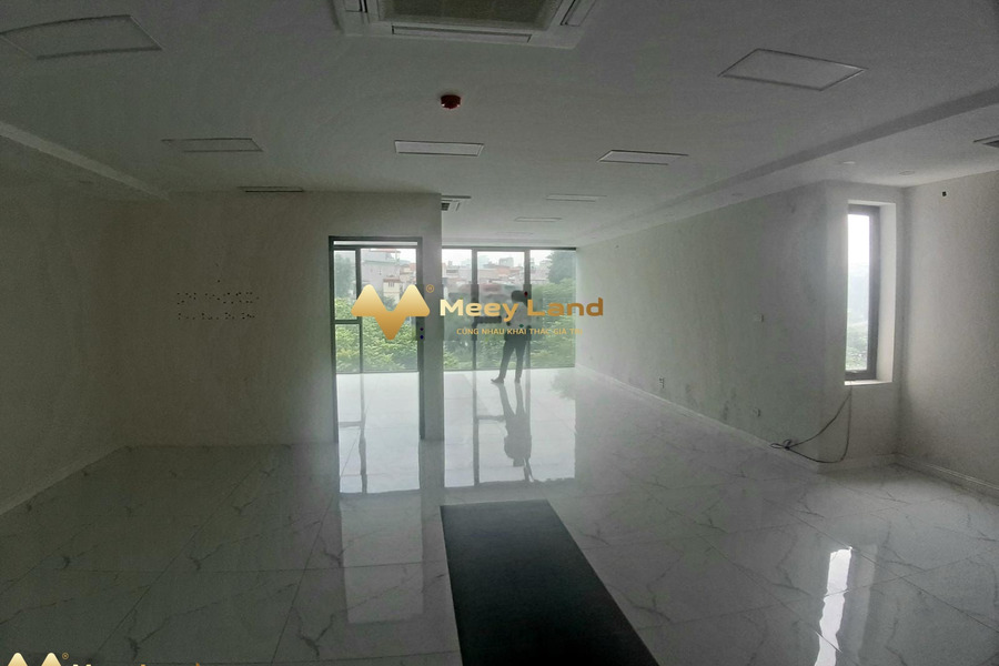 Cho thuê sàn văn phòng 115m2 Nguyễn Khang, Yên Hòa, giá 20 triệu/tháng-01