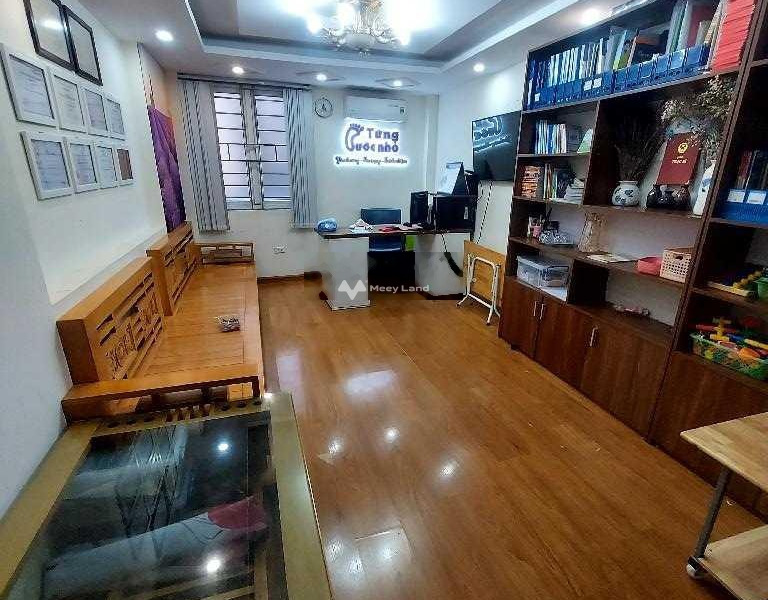 Nhà gồm 4 PN bán nhà ở diện tích rộng 45m2 bán ngay với giá đặc biệt chỉ 5.9 tỷ vị trí mặt tiền nằm tại Bằng Liệt, Hoàng Liệt-01