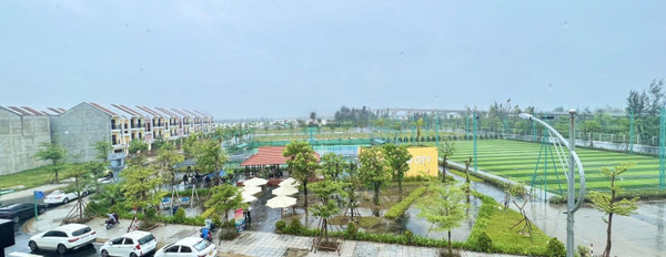 Vị trí mặt tiền tại Duy Xuyên, Quảng Nam bán nhà bán ngay với giá hữu nghị từ 3.6 tỷ ngôi nhà bao gồm 5 phòng ngủ 5 WC-03