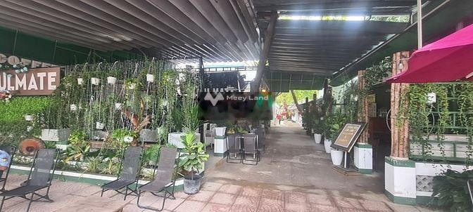 Không dùng nên cho thuê cửa hàng diện tích thực 350m2 vị trí đẹp tọa lạc gần Quận 12, Hồ Chí Minh thuê ngay với giá hợp lý 43 triệu/tháng-01