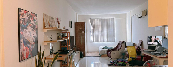 Hướng Tây - Nam, bán chung cư trong căn hộ này thì gồm Đầy đủ vị trí đặt ở trung tâm Thủ Đức, Hồ Chí Minh giá bán cực tốt chỉ 1.55 tỷ-02