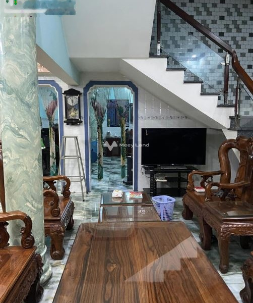 Bán biệt thự nằm ở Bình Tân, Hồ Chí Minh bán ngay với giá quy định chỉ 41 tỷ diện tích chung quy 308m2, tổng quan trong căn nhà có 6 phòng ngủ-01