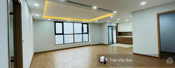 Cho thuê chung cư trong căn hộ có tất cả Cơ bản vị trí ngay Thành Thái, Hà Nội thuê ngay với giá cực rẻ chỉ 25 triệu/tháng-03