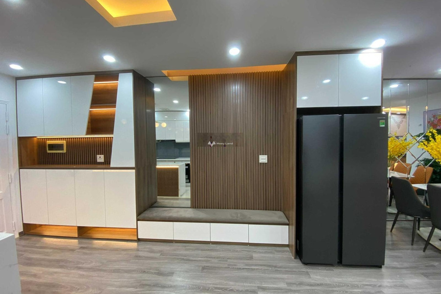Có diện tích 105m2, bán chung cư vị trí mặt tiền tọa lạc ở Nam Từ Liêm, Hà Nội, ngôi căn hộ gồm 3 PN, 3 WC, nhà bao mới-01