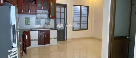 Cho thuê nhà, giá thuê hấp dẫn chỉ 28 triệu/tháng với diện tích 100m2 vị trí trung tâm Đỗ Quang, Hồ Chí Minh-03