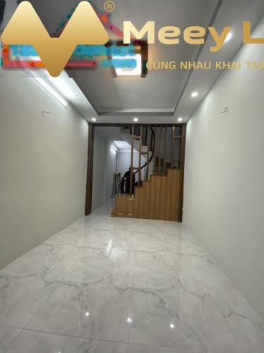 Ở Phường Tương Mai, Quận Hoàng Mai, bán nhà, giá cực ưu đãi 3 tỷ diện tích 35 m2 liên hệ chính chủ-01