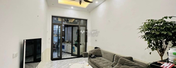 Bán nhà mặt tiền tọa lạc ngay ở Trần Hòa, Hà Nội bán ngay với giá cực rẻ chỉ 3.1 tỷ diện tích khoảng 30m2 ngôi nhà gồm 2 phòng ngủ-03