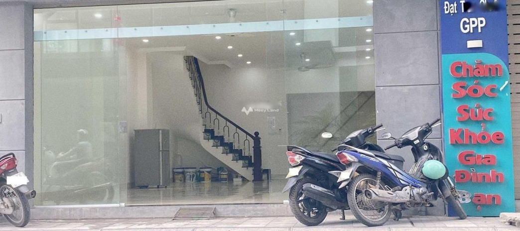 Cho thuê mặt bằng tầng 1 shophouse T&T DC Complex, 120 Định Công. Diện tích 70m2, giá 15 triệu/tháng