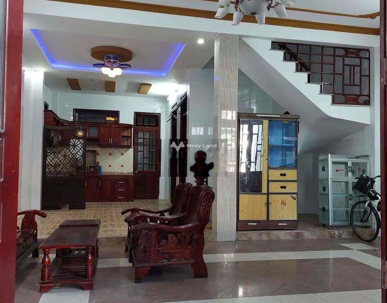 Cần cho thuê nhà ở mặt tiền nằm ở Đinh Tiên Hoàng, Đà Nẵng, thuê ngay với giá cực rẻ từ 12 triệu/tháng có diện tích quy ước 100m2 giá ưu đãi-01