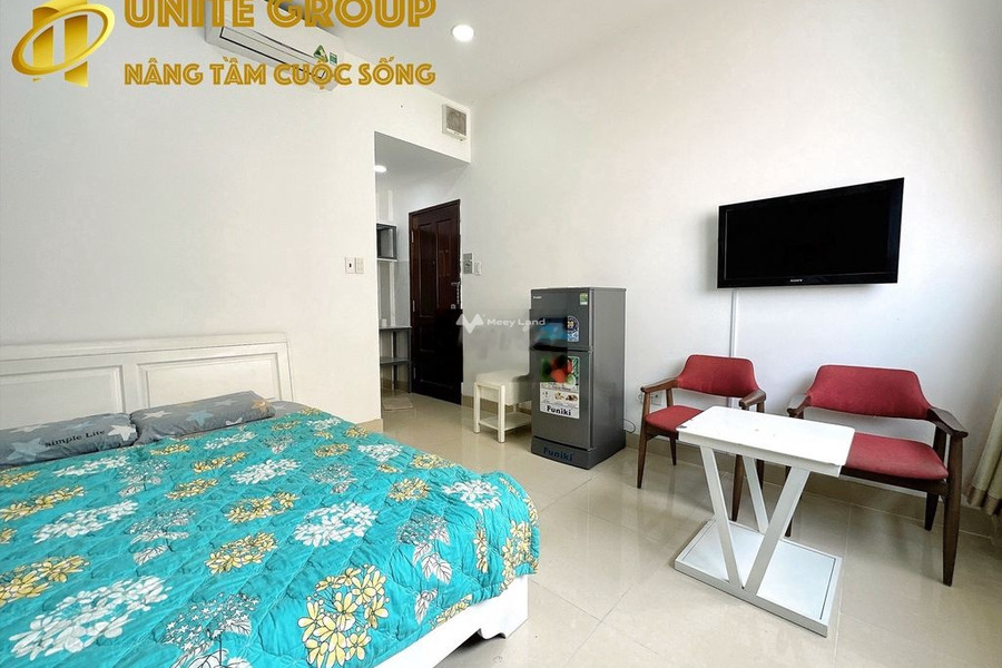 Cho thuê căn hộ vị trí đẹp tại Quận 3, Hồ Chí Minh thuê ngay với giá rẻ từ 6.2 triệu/tháng, tổng quan bao gồm có 1 phòng ngủ, 1 WC giá siêu rẻ-01