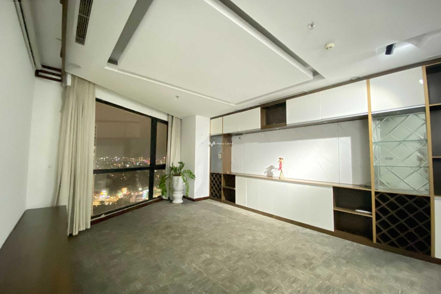 Dự án Royal City, bán căn hộ vị trí đặt gần Thượng Đình, Hà Nội có một diện tích là 130m2-01