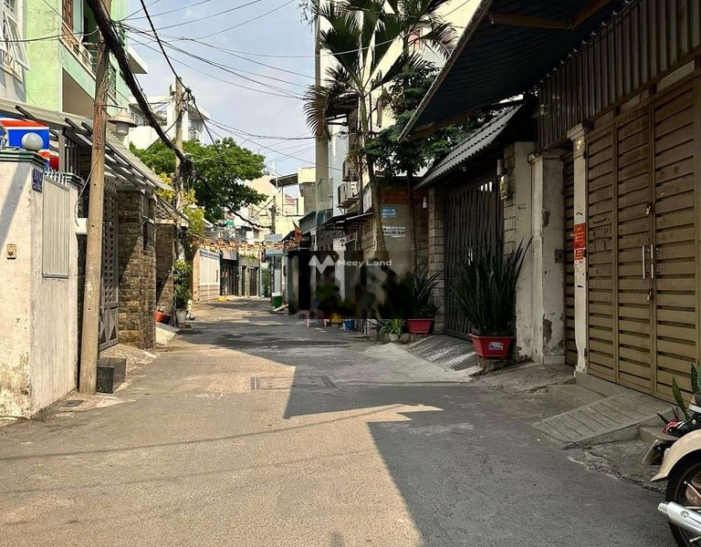 Bán nhà có diện tích 65m2 mặt tiền nằm ngay tại Lê Trọng Tấn, Sơn Kỳ bán ngay với giá tốt 5.1 tỷ tổng quan ở trong nhà gồm 3 PN, 3 WC-01