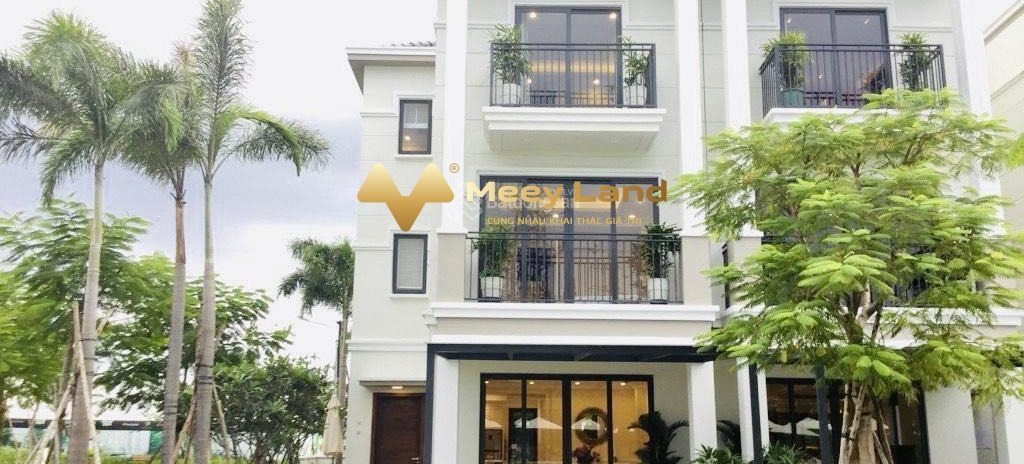 15.7 tỷ, bán liền kề diện tích sàn là 140m2 vị trí nằm ngay ở Đường Nguyễn Hữu Thọ, Hồ Chí Minh căn nhà có nội thất đầy đủ Giao thô và hoàn thiện nội ...