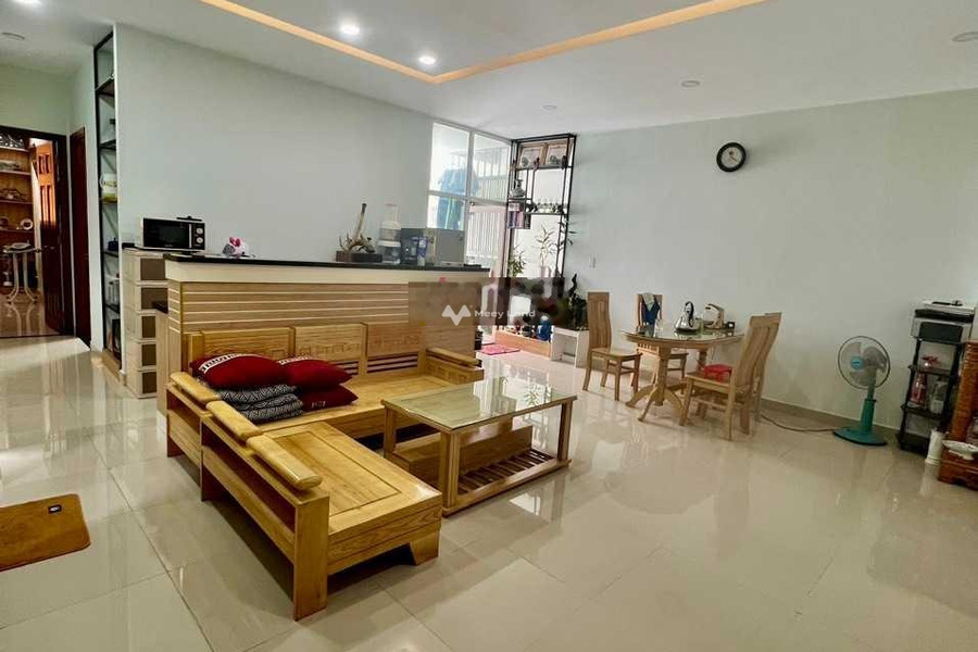 Trong căn hộ này thì gồm 1 PN, cho thuê căn hộ vị trí mặt tiền tọa lạc ngay tại Phú Mỹ, Hồ Chí Minh, 1 WC trao đổi trực tiếp-01