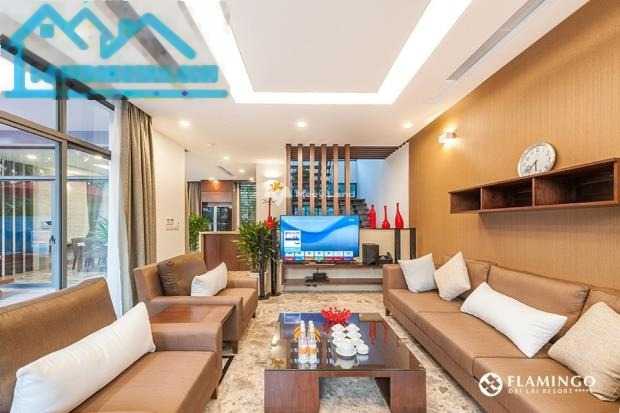 Bán biệt thự có diện tích chuẩn 350m2 vị trí đặt tọa lạc tại Hoàng Hoa Thám, Xuân Hòa bán ngay với giá tốt chỉ 16 tỷ-01