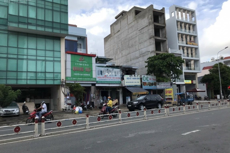 Nằm trên Quận 9, Hồ Chí Minh bán nhà bán ngay với giá siêu ưu đãi từ 30 tỷ diện tích chuẩn 172m2 hỗ trợ mọi thủ tục miễn phí-01