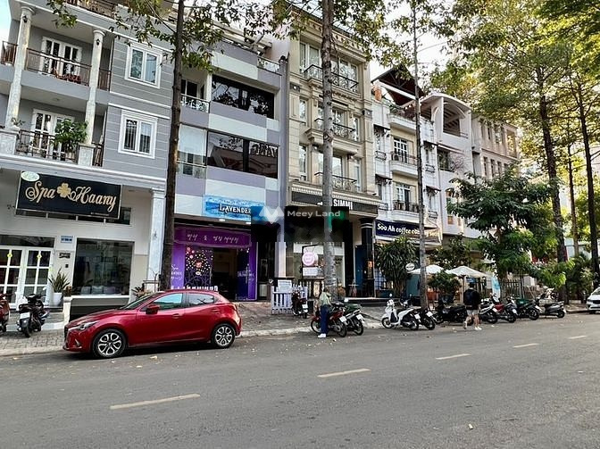 Vị trí mặt tiền tọa lạc tại Nguyễn Lương Bằng, Tân Phong bán nhà giá bán cực rẻ 22 tỷ có diện tích 111m2 tổng quan có 6 phòng ngủ lh xem trực tiếp-01
