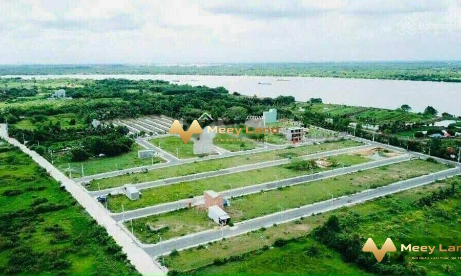 Ở giữa Diamond Island quận 9 bán mảnh đất, giá bán vô cùng rẻ chỉ 2.5 tỷ dt khoảng 85m2-01