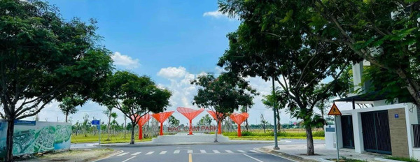 Duy nhất 1 nền đất biệt thự 400m (20*20) hướng ra hồ sinh thái rộng 19ha sổ đỏ cầm tay giá chỉ 26tỷ -02