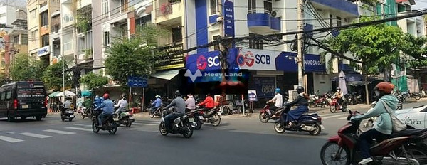 Cho thuê nhà vị trí thuận lợi Bạch Đằng, Phường 24, thuê ngay với giá hạt dẻ chỉ 85 triệu/tháng với diện tích 350m2, căn nhà này 6 PN-02