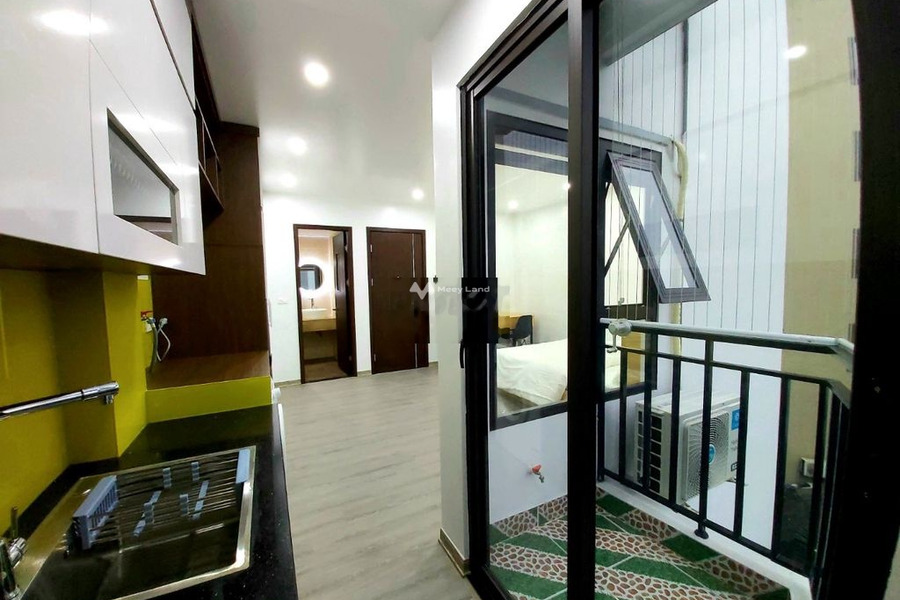 Cho thuê căn hộ, vị trí đặt ở trung tâm Cầu Giấy, Hà Nội thuê ngay với giá giao động từ 6.5 triệu/tháng diện tích chung 32m2-01