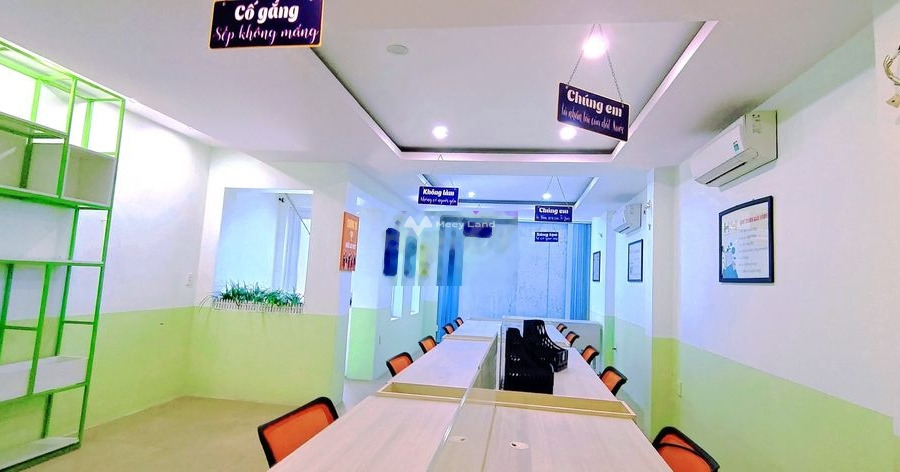 Vị trí thuận lợi Nguyễn Hữu Thọ, Đà Nẵng cho thuê sàn văn phòng diện tích gồm 65m2-01