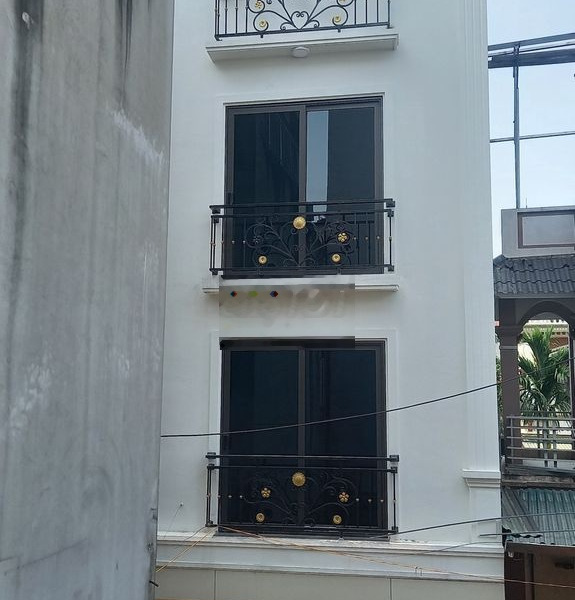 Bán nhà 31m2 x 4 tầng, La Tinh, gần Dương Nội, Hà Đông, giá: 2.25 tỷ -01