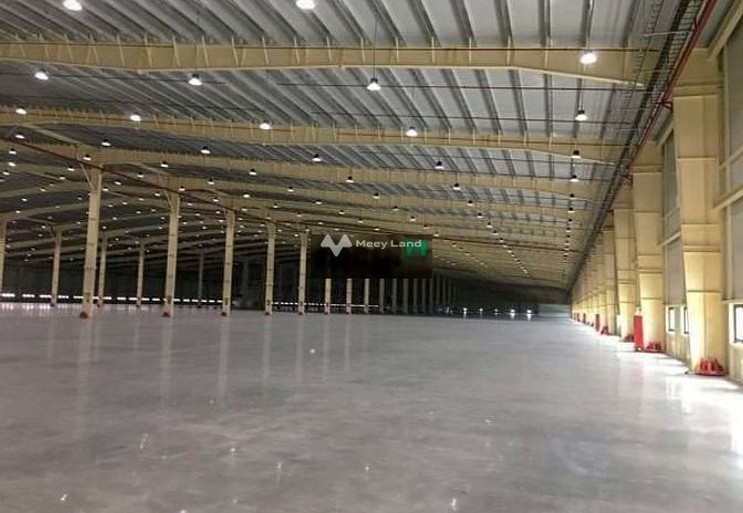 Cho thuê nhà xưởng mới 3 mặt tiền 8500m2, 17000m2, 25000m2 KCN Hải Sơn 