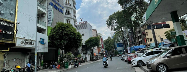 Cần bán nhà mặt tiền Lê Thị Riêng, Bến Thành, Quận 1-03