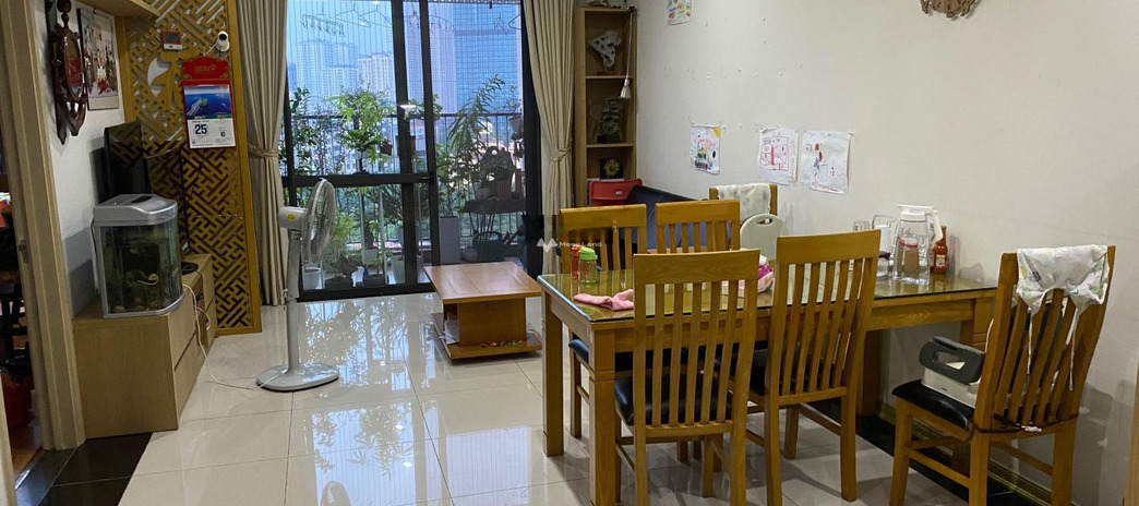 Có diện tích tổng là 191m2, cho thuê căn hộ tọa lạc trên Trung Hòa, Hà Nội, tổng quan gồm 3 PN, 3 WC liên hệ ngay để được tư vấn