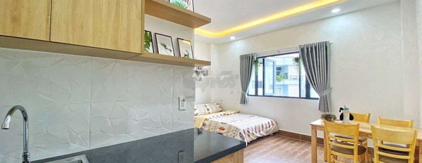 Cho thuê căn hộ vị trí thuận lợi Phạm Văn Bạch, Phường 15, thuê ngay với giá thị trường chỉ 5.5 triệu/tháng Diện tích đất 25m2-03