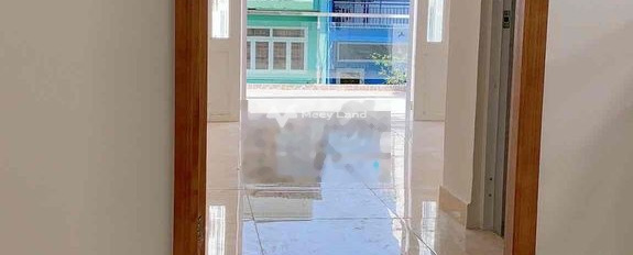 Căn nhà gồm 4 PN, bán nhà ở diện tích gồm 46m2 giá bán bàn giao 6.9 tỷ vị trí thuận tiện ngay tại Sư Vạn Hạnh, Quận 10 hướng Đông Nam-03