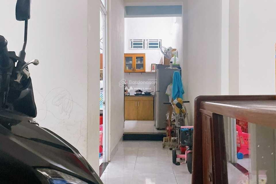 DT 81m2 bán nhà ở vị trí đặt ở trong Quận 2, Hồ Chí Minh trong ngôi nhà này gồm 3 phòng ngủ 2 WC hỗ trợ mọi thủ tục miễn phí-01