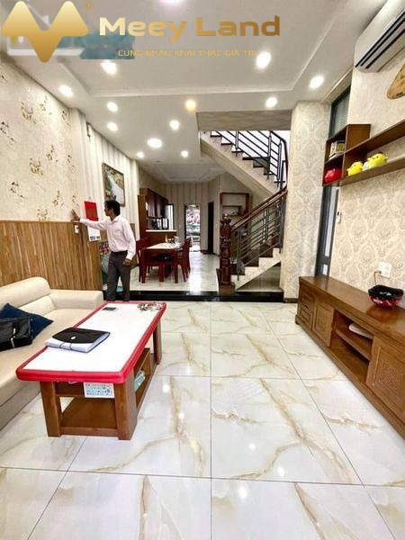 Bán nhà vị trí tốt ngay Thủ Đức, Hồ Chí Minh vào ở luôn giá mua ngay từ 5.3 tỷ diện tích 92m2 ngôi nhà này gồm 2 PN-01