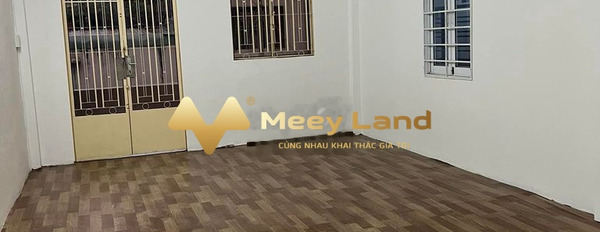 Diện tích chuẩn 83m2 bán nhà vị trí hấp dẫn nằm ở Nơ Trang Long, Phường 13 trong nhà tổng quan có 10 phòng ngủ liên hệ trực tiếp để được tư vấn-03