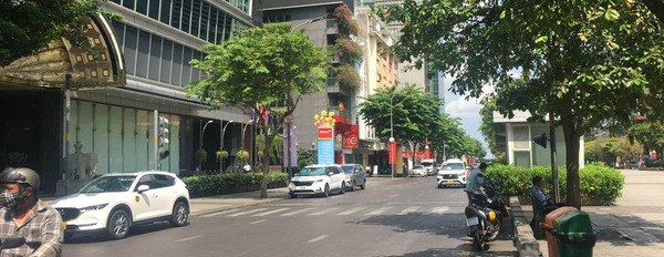 Bán toà nhà mới 12 tầng góc 2 mặt tiền Nguyễn Trãi Quận 1-02