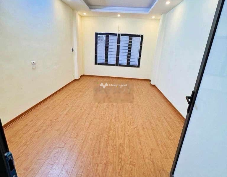 Nhà gồm có 3 phòng ngủ bán nhà bán ngay với giá bàn giao chỉ 5.2 tỷ có diện tích chung là 31m2 vị trí hấp dẫn Trương Định, Hà Nội-01